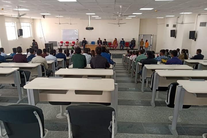 Phulo Jhano Medical College campus in Dumka, Jharkhand, India — photo 2