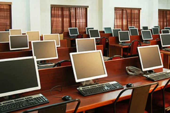 Raghu Institute of Technology campus in Visakhapatnam, Andhra Pradesh, India — photo 6