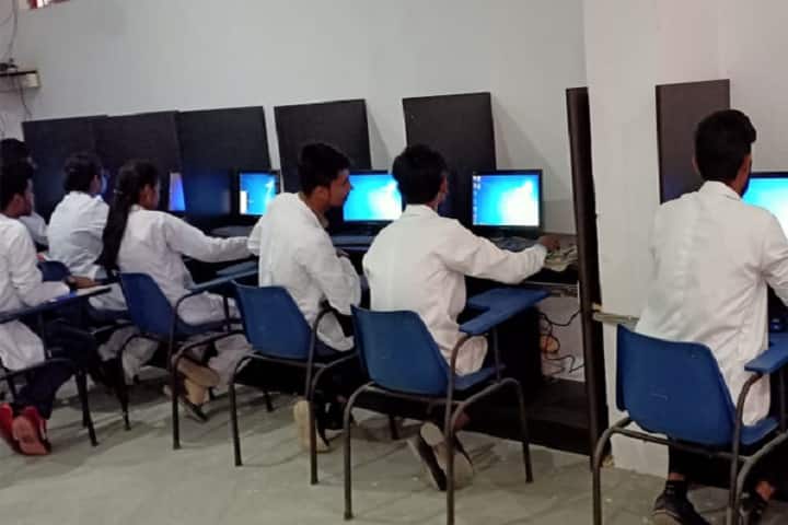 Qadar Ahmad Khan College of Pharmacy campus in Lucknow, Uttar Pradesh, India — photo 2