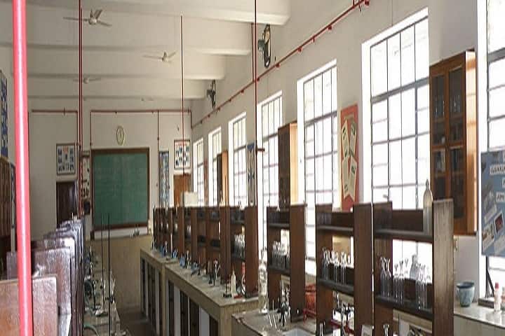 Smt Shanti Chauhan Smarak Degree College campus in Moradabad, Uttar Pradesh, India — photo 3