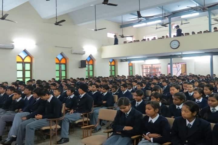 Smt Shanti Chauhan Smarak Degree College campus in Moradabad, Uttar Pradesh, India — photo 6