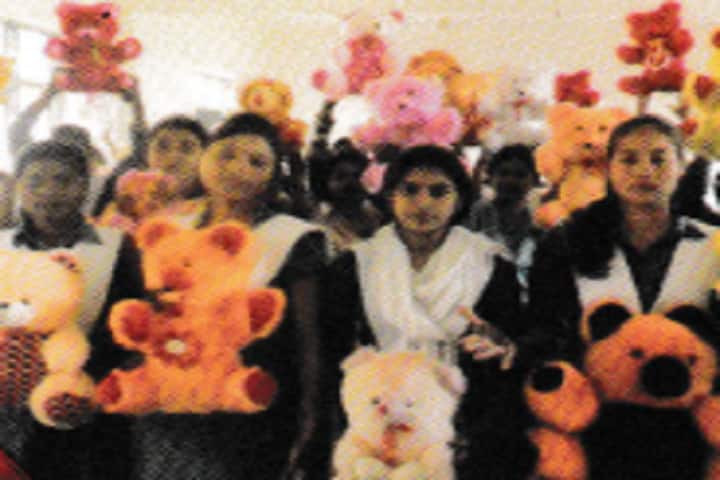 Pt Deen Dayal Upadhyay Rajkiya Balika Mahavidyalay campus in Varanasi, Uttar Pradesh, India — photo 4