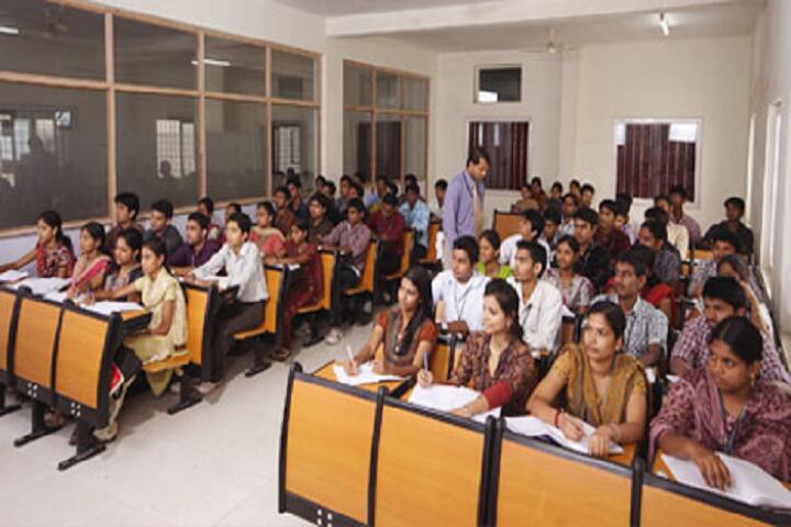 Kamala College of Nursing campus in Bangalore, Karnataka, India — photo 3