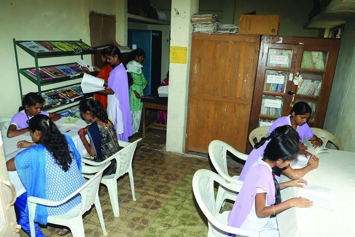 Vitthalrao Deshmukh Adhyapak Vidyalaya campus in Mahuli, Maharashtra, India — photo 4