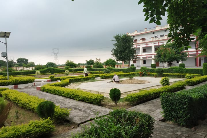 Sardar Patel Mahavidyalaya campus in Varanasi, Uttar Pradesh, India — photo 3