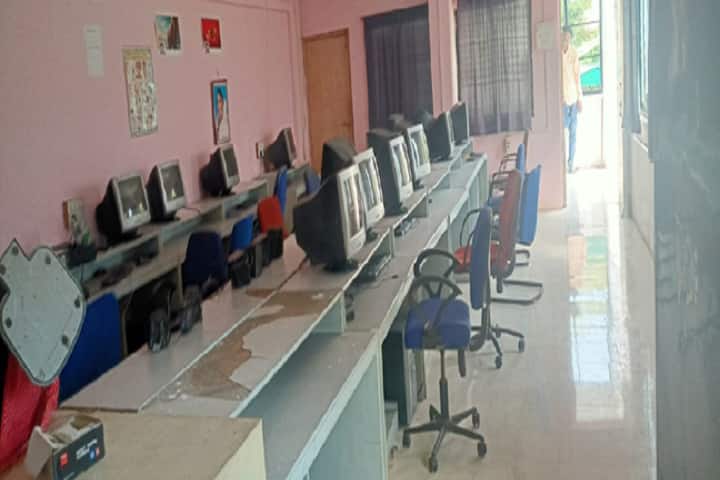 Sadguru Education Society's College of  Education campus in Jalgaon, Maharashtra, India — photo 3