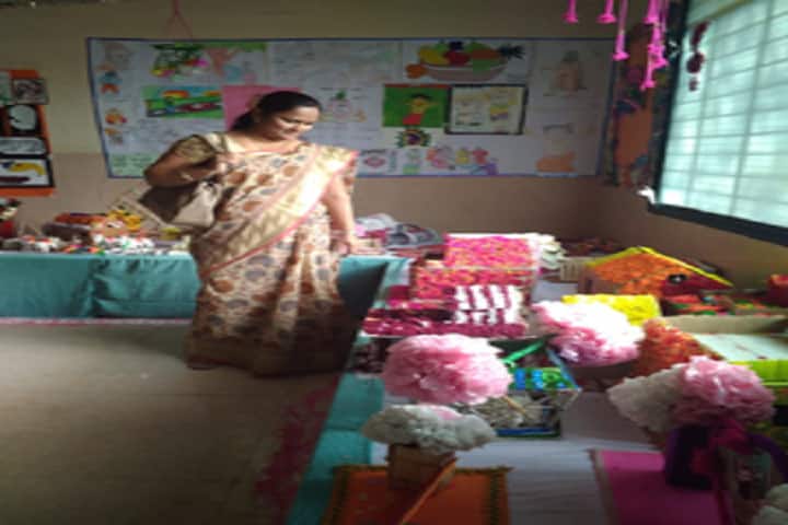 Sadguru Education Society's College of  Education campus in Jalgaon, Maharashtra, India — photo 6