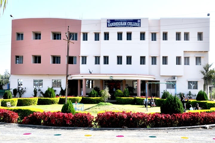 Indra Bahu Uddeshiya Mahila Vikas Sanstha's Gandhigram College, Wardha campus in Wardha, Maharashtra, India