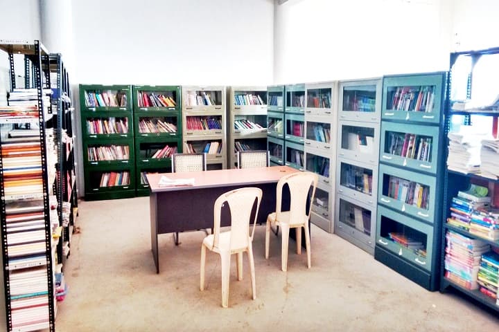 Indra Bahu Uddeshiya Mahila Vikas Sanstha's Gandhigram College campus in Wardha, Maharashtra, India — photo 2