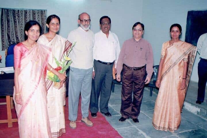 Smt Gopikabai Bhure Mahila Mahavidyalaya campus in Tumsar, Maharashtra, India — photo 5