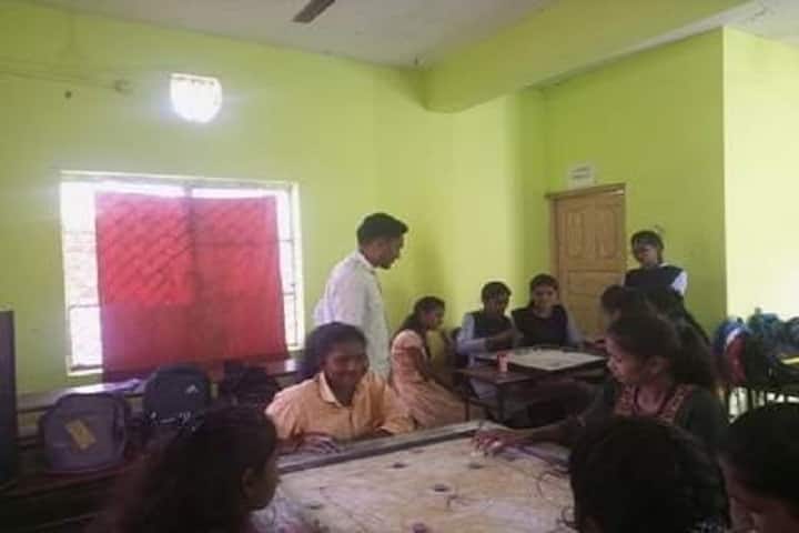 V Kaushalyayan Mahila Mahavidyalaya campus in Deori, Maharashtra, India — photo 4