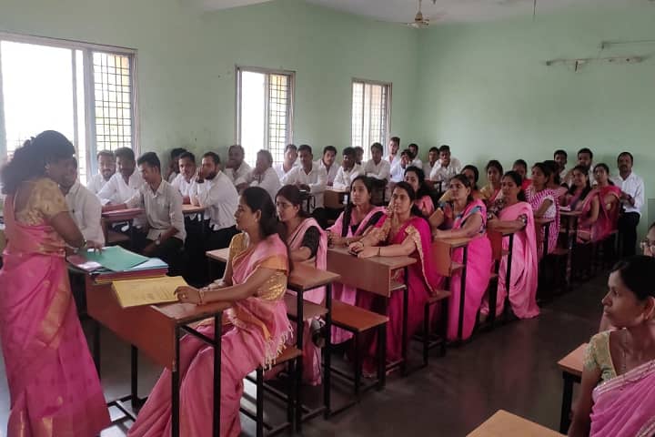 Mauli Education College campus in Wadala, Maharashtra, India — photo 4