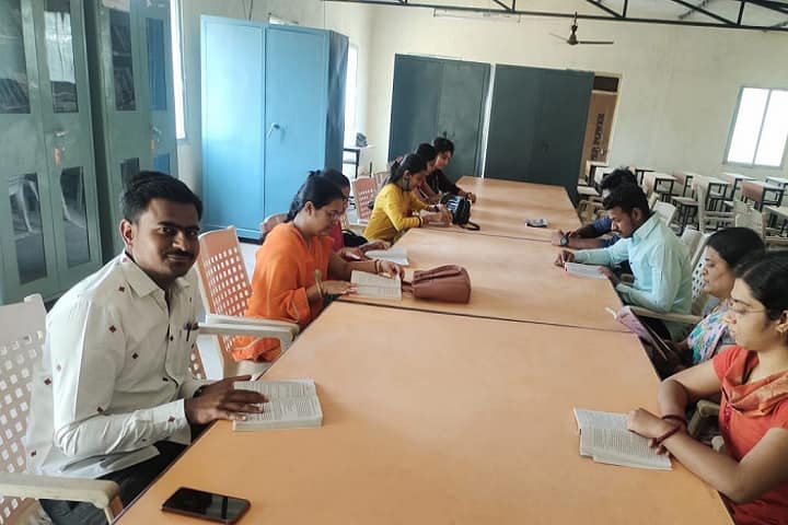 Mauli Education College campus in Wadala, Maharashtra, India — photo 5