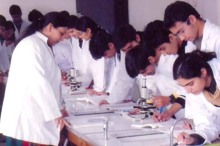 Acharya Shri Chander College of Medical Sciences campus in Jammu, Jammu and Kashmir, India — photo 4