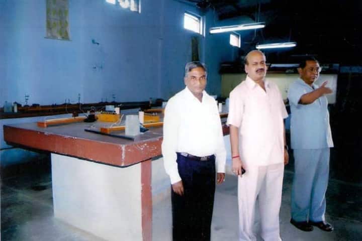 Late Balram Singh Smarak Mahavidyalaya campus in Ballia, Uttar Pradesh, India — photo 2