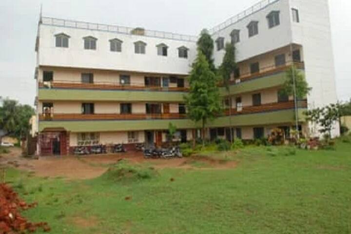 Hebbur Mahavidyalaya campus in Bhadravathi, Karnataka, India — photo 1