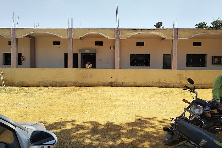 Late Nirdhan Patil Waghaye Arts and Science College campus in Goregaon, Maharashtra, India — photo 2
