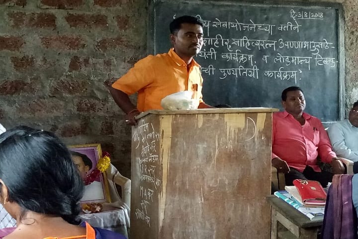 Late Bapusaheb Patil Ekambekar College campus in Chanegaon, Maharashtra, India — photo 4
