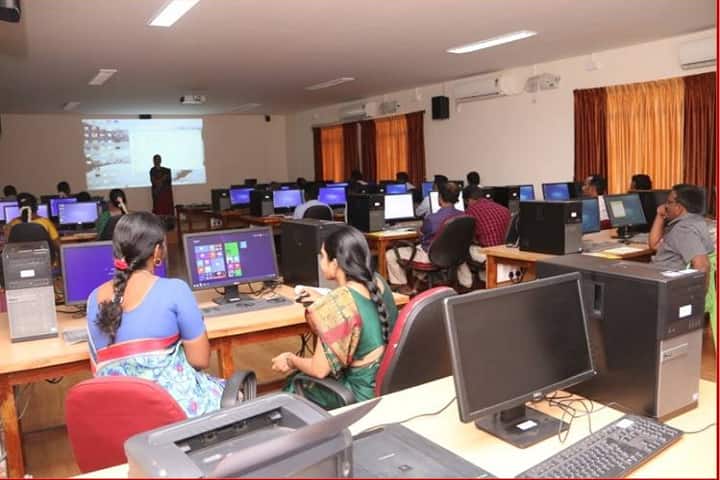 Women's Polytechnic College campus in Puducherry, India — photo 2
