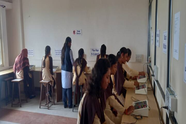 Institute of Computer and Management Studies campus in Solapur, Maharashtra, India — photo 4