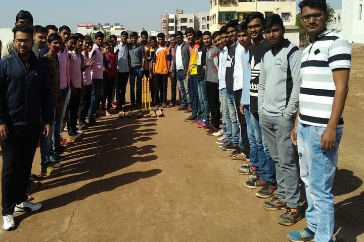 KK Wagh College of Nursing campus in Nashik, Maharashtra, India — photo 2