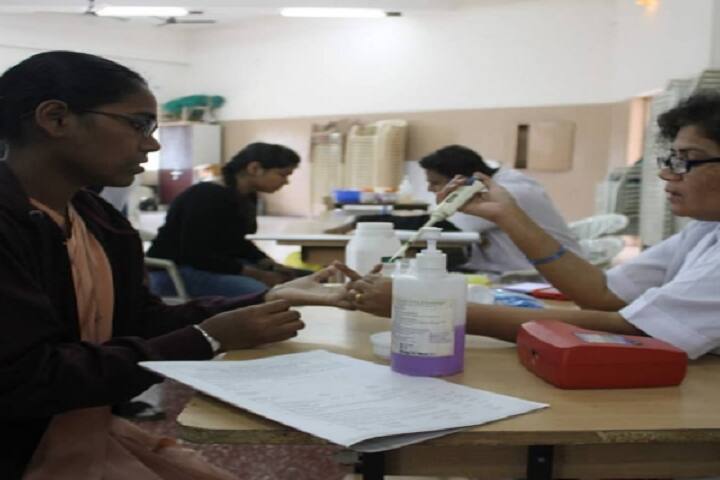 The Poona Diocesan Educational Society's Vidya Bhavan College of Commerce campus in Pune, Maharashtra, India — photo 3
