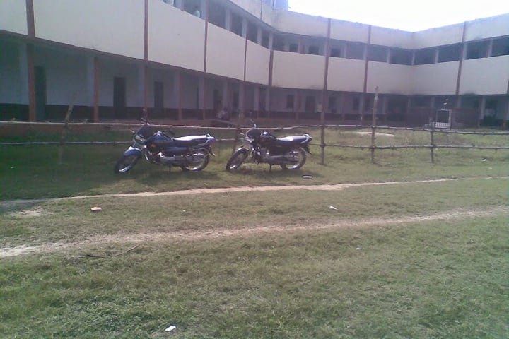 Kunwar Singh PG College campus in Ballia, Uttar Pradesh, India — photo 1