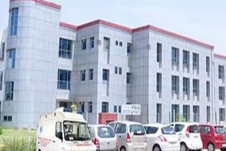 Shri Atal Bihari Vajpayee Government Medical College campus in Faridabad, Haryana, India — photo 1