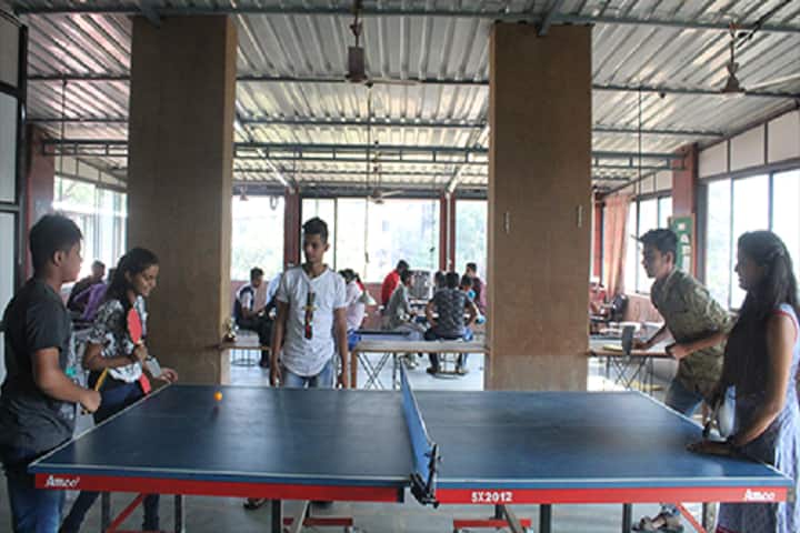 Padmashree Bhausaheb Vartak College campus in Palghar, Maharashtra, India — photo 6