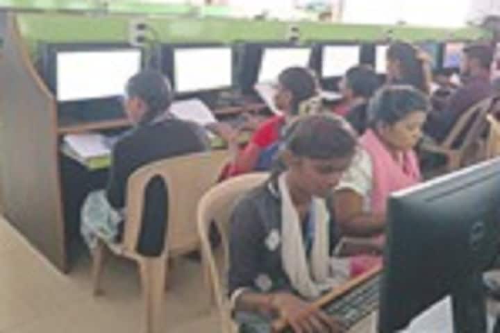 Sri Hari Degree and PG College campus in Kadapa, Andhra Pradesh, India — photo 3