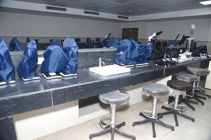 Pandit Neki Ram Sharma Government Medical College campus in Bhiwani, Haryana, India — photo 6