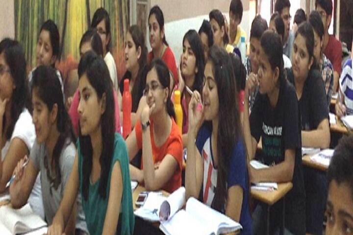 Vishal Kanya Degree College campus in Bareilly, Uttar Pradesh, India — photo 1