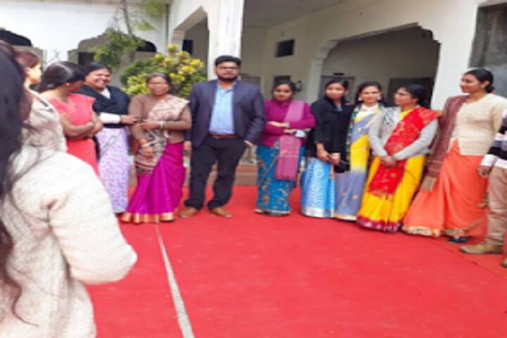 Vishal Kanya Degree College campus in Bareilly, Uttar Pradesh, India — photo 4