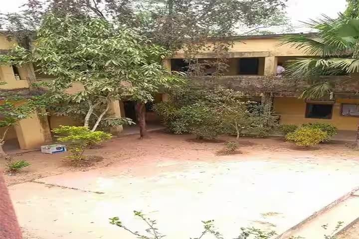 Devi Kandal Nityananda College campus in Cuttack, Odisha, India — photo 3