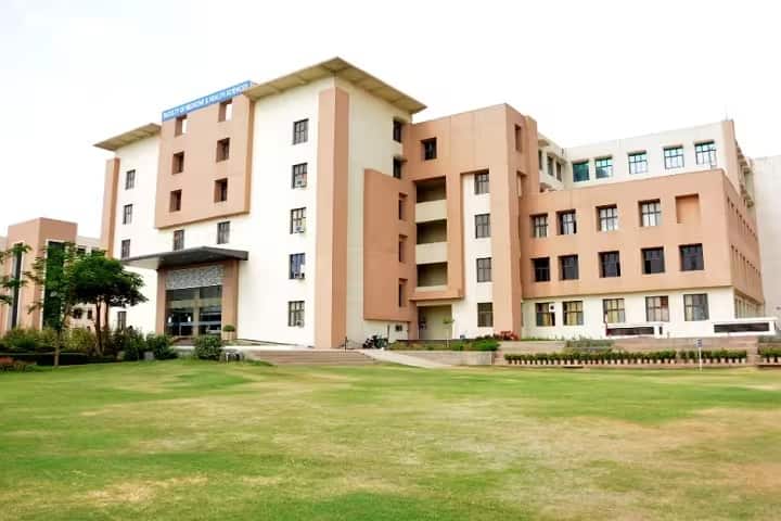 Faculty of Medicine and Health Sciences, SGT University, Gurgaon campus in Gurgaon, Haryana, India