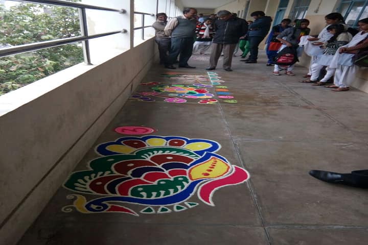 Ch Shivnath Singh Shandilya PG College campus in Meerut, Uttar Pradesh, India — photo 3