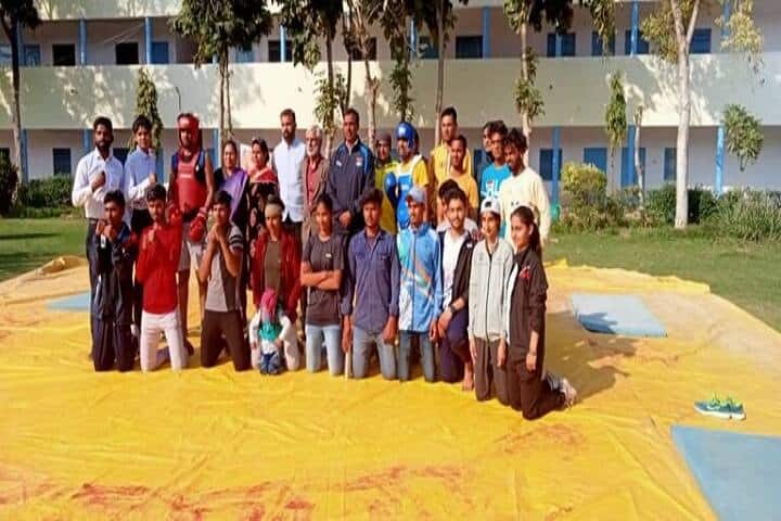 Rameshwar Dass Saraf Public Girls College campus in Rewari, Haryana, India — photo 6