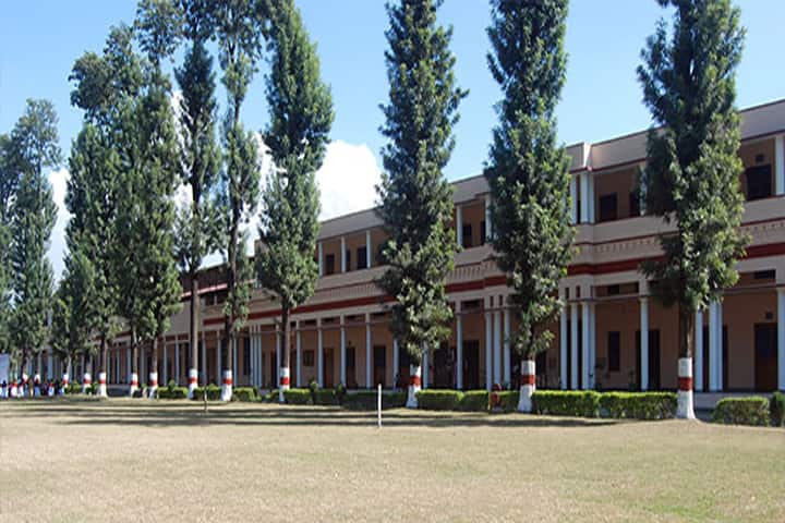 SGRR P.G College campus in Dehradun, Uttarakhand, India — photo 1