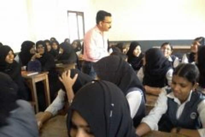 Korambayil Ahamed Haji Memorial Unity Women's College campus in Malappuram, Kerala, India — photo 2