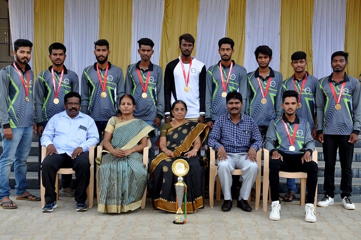 Sahyadri Commerce and Management College campus in Shivamogga, Karnataka, India — photo 2
