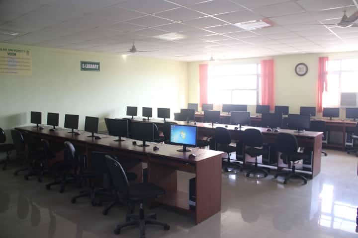 Al Falah School of Medical Sciences and Research Centre campus in Faridabad, Haryana, India — photo 5