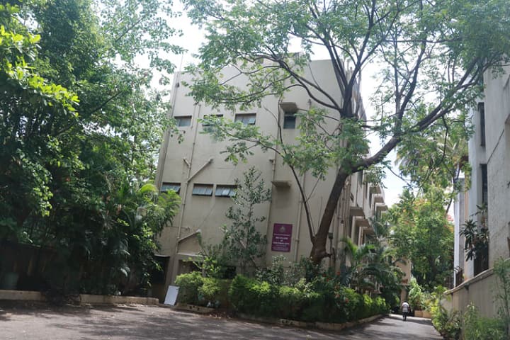 MES College of Performing Arts campus in Pune, Maharashtra, India — photo 2
