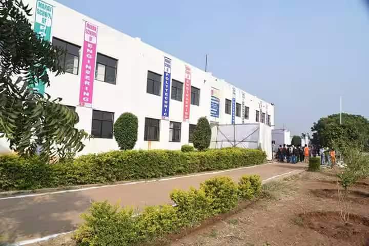 Manav School of Engineering and Technology campus in Akola, Maharashtra, India — photo 1