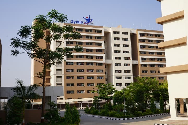 Zydus Medical College and Hospital campus in Dahod, Gujarat, India — photo 1
