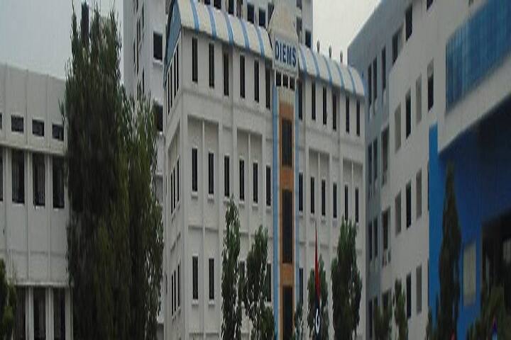 Deogiri Institute of Technology and Management Studies campus in Aurangabad, Maharashtra, India — photo 2