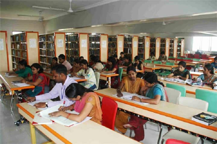 MES's Pillais College of Education and Research campus in Mumbai, Maharashtra, India — photo 4