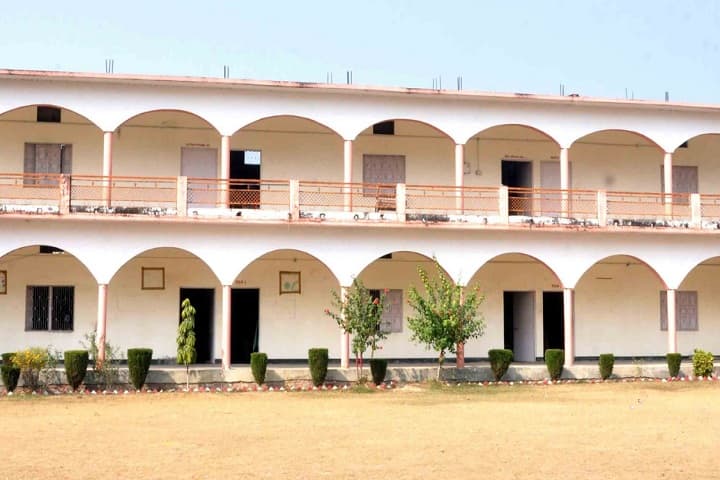 Ram Sakhi Ram Niwas Girls Degree College campus in Gorakhpur, Uttar Pradesh, India — photo 2