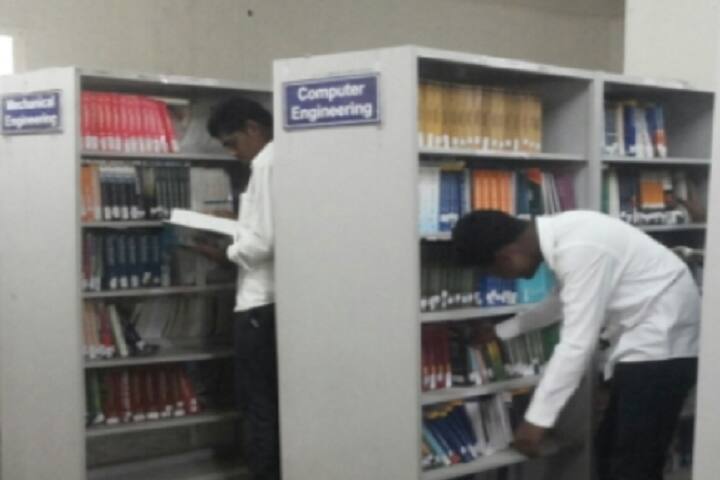 Shri Chhatrapati Shivaji College of Engineering campus in Ahmednagar, Maharashtra, India — photo 3
