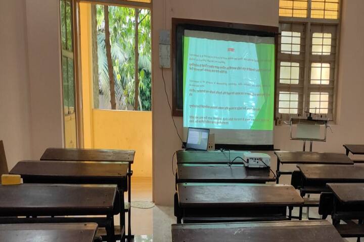 Sangli Shikshan Sanstha's Smt Putalaben Shah College of Education campus in Sangli, Maharashtra, India — photo 4
