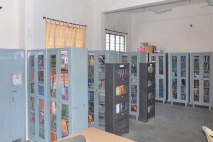 Shri KM Mamani Government First Grade College campus in Saundatti, Karnataka, India — photo 4